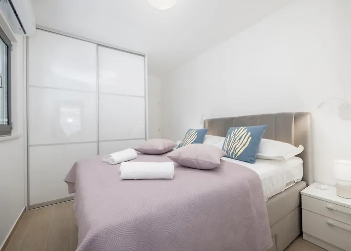 Apartament Ani Deluxe *